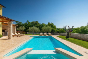 Casa Amarillo - Tinjan, Istria